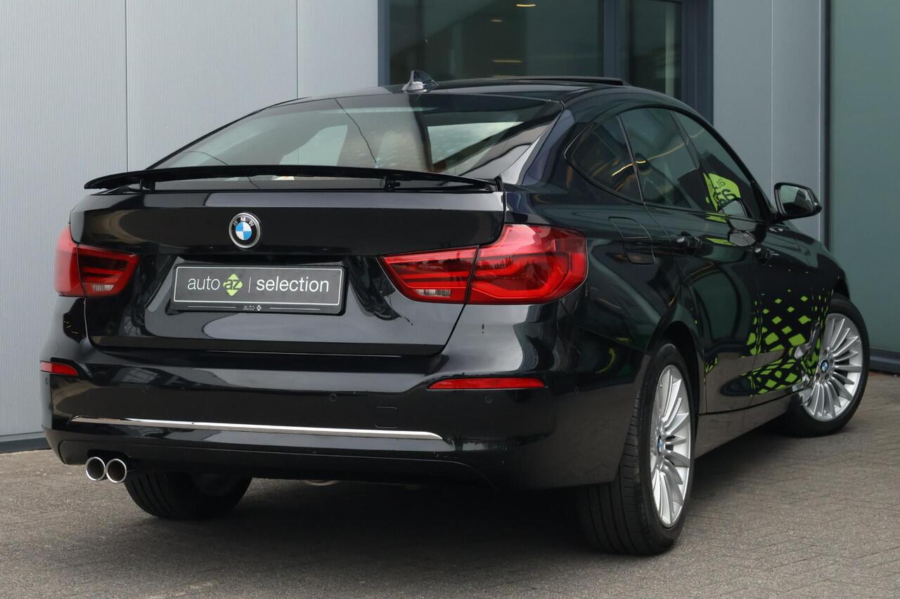 BMW 3-SERIE GT Gran Turismo 330i High Executive