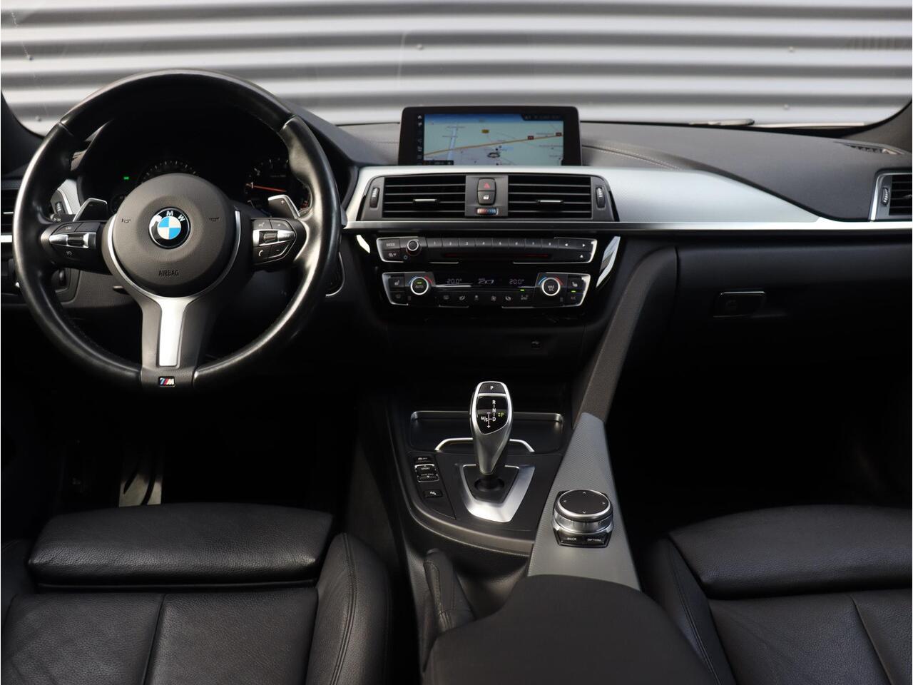 BMW 4-SERIE Gran Coupé 420i | High Executive | M Sport Plus Pack | Panodak | Harman Kardon | Head-Up | Adaptief LED | Navigatie Prof. | 19'' LMV