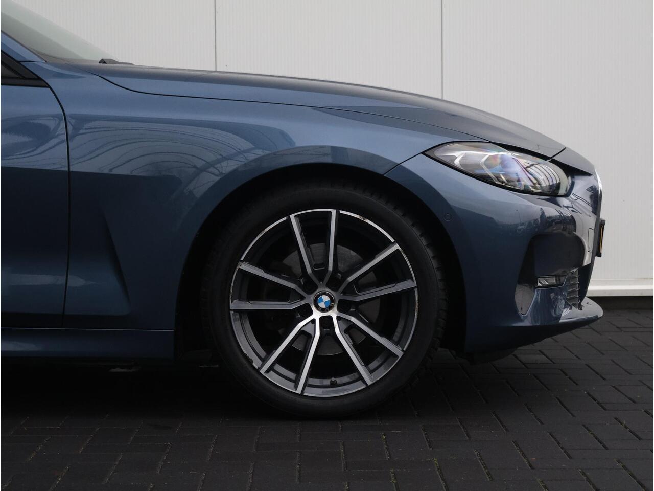 BMW 4-SERIE Coupé 420i High Executive Comfort Acces/ Harman-Kardon/ Stoelverwarming/ Achteruitrijcamera/ BMW Laserlight