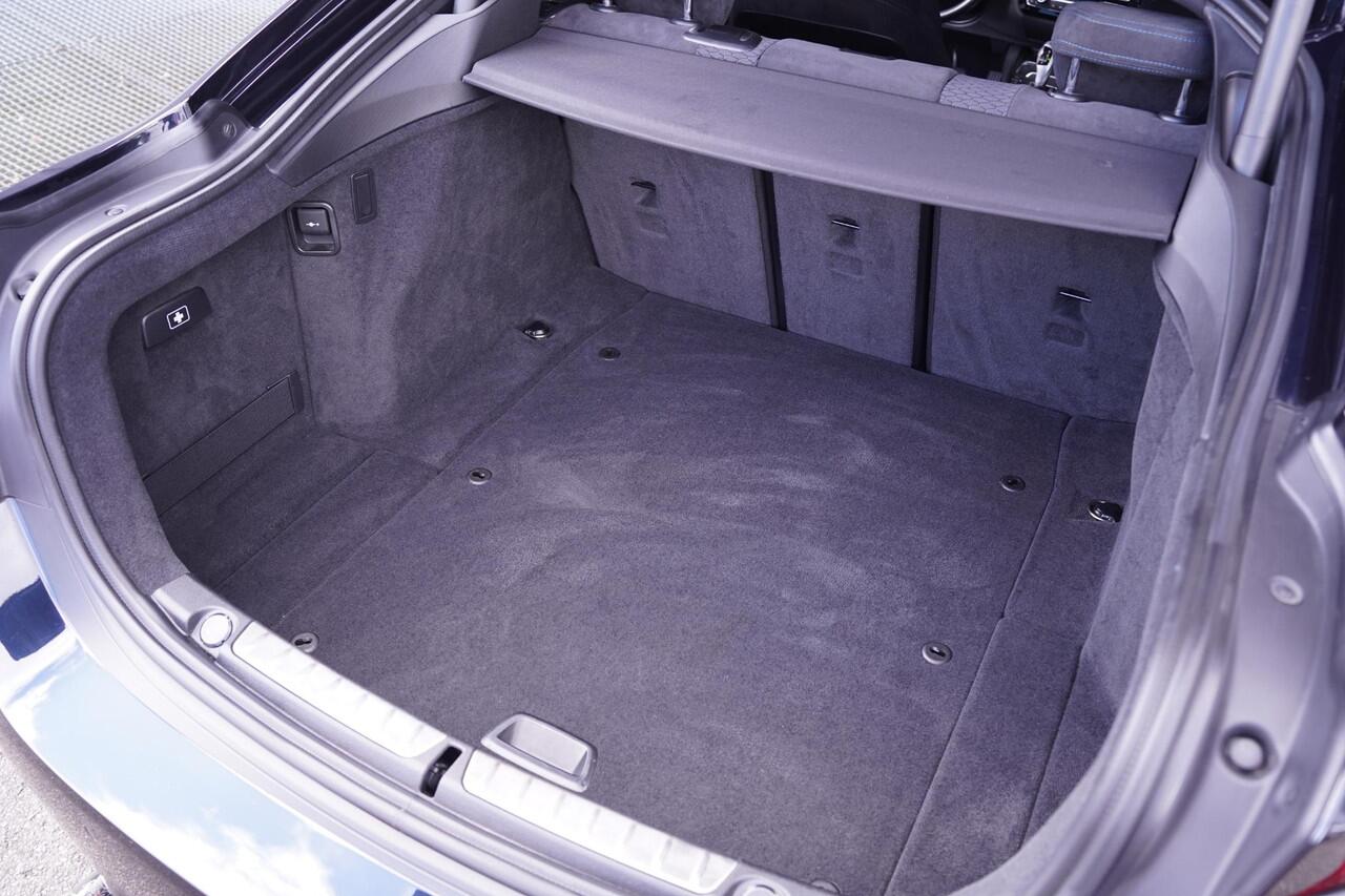 BMW 4-SERIE Gran Coupé 418i Executive Edition Navi NAP Led koplampen Apple Carplay El. achterklep Rijklaar!