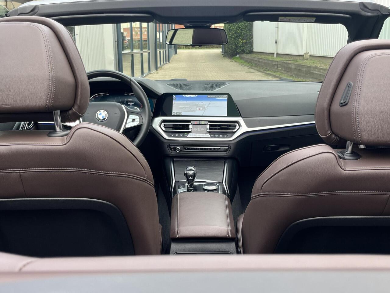 BMW 4-SERIE Cabrio 420i High Executive | NL Auto met historie en zeer compleet uitgerust