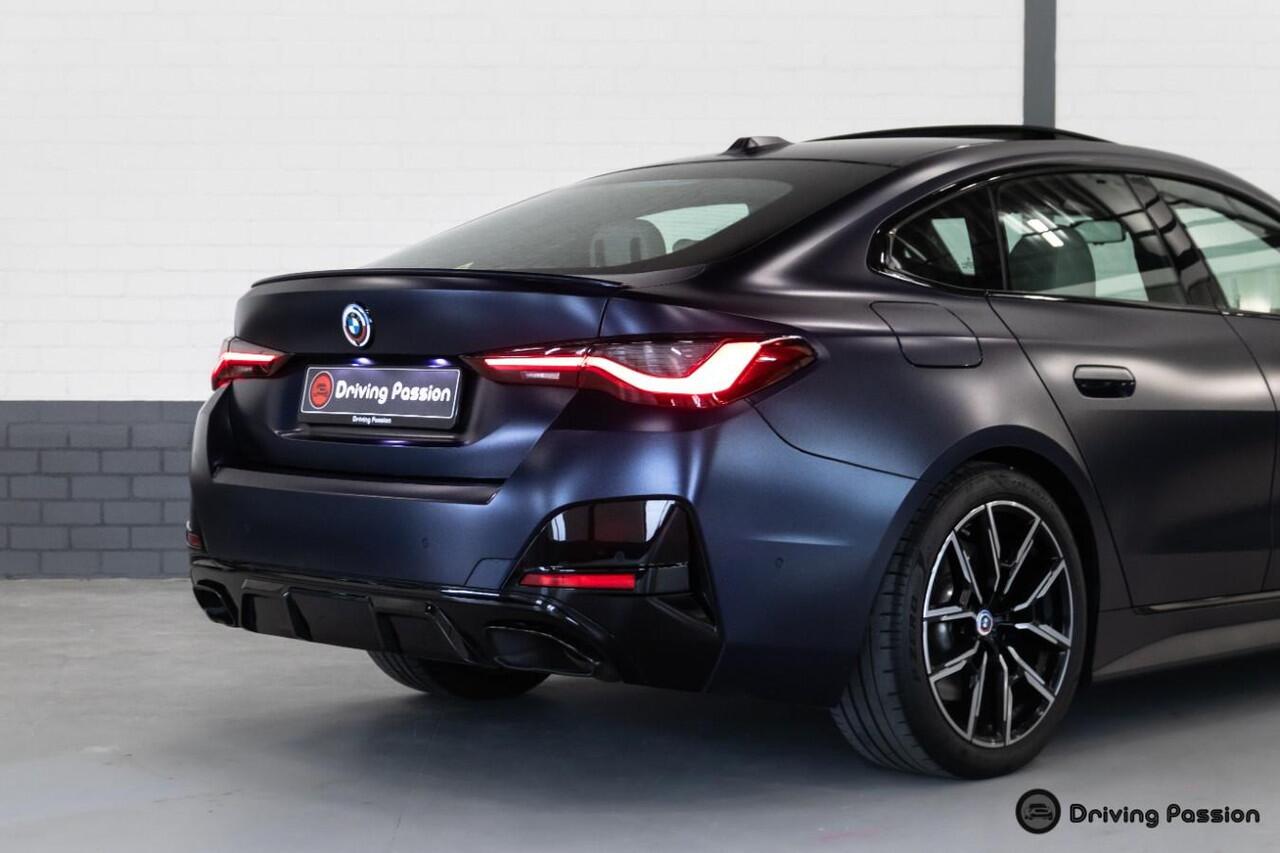 BMW 4-SERIE M440i xDrive Gran Coupé G26 | Orig. NL | Indiv. Tanz. Blauw | Xpel stealth | 1 eig.