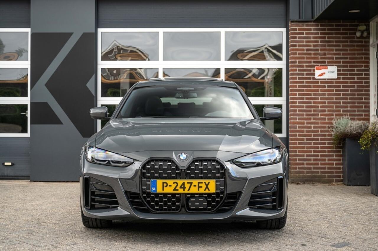 BMW 4-SERIE 420 420i | M Sport | Shadow | Panorama | Head-Up | Harman/Kardon | 360° camera | Leder | NL-Auto |