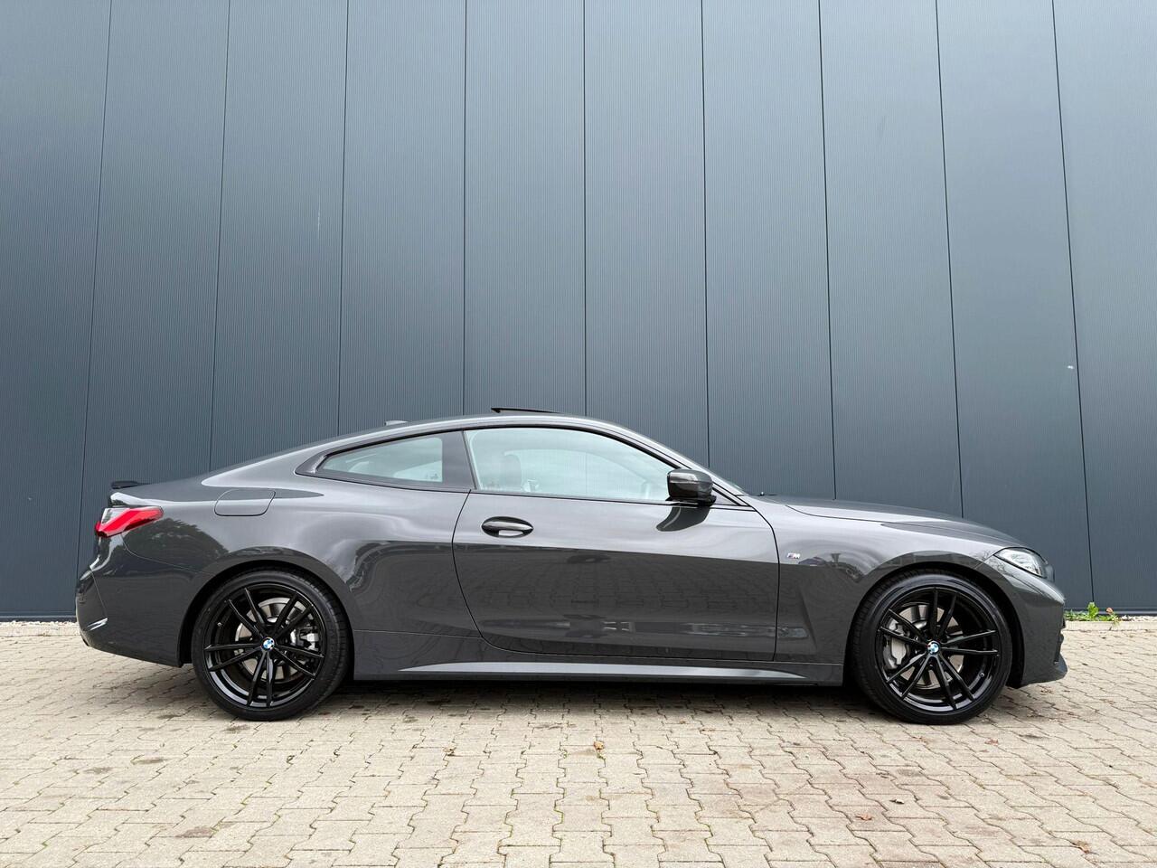 BMW 4-SERIE Coupé 430i M-Sport / Leder / Pano / Camera