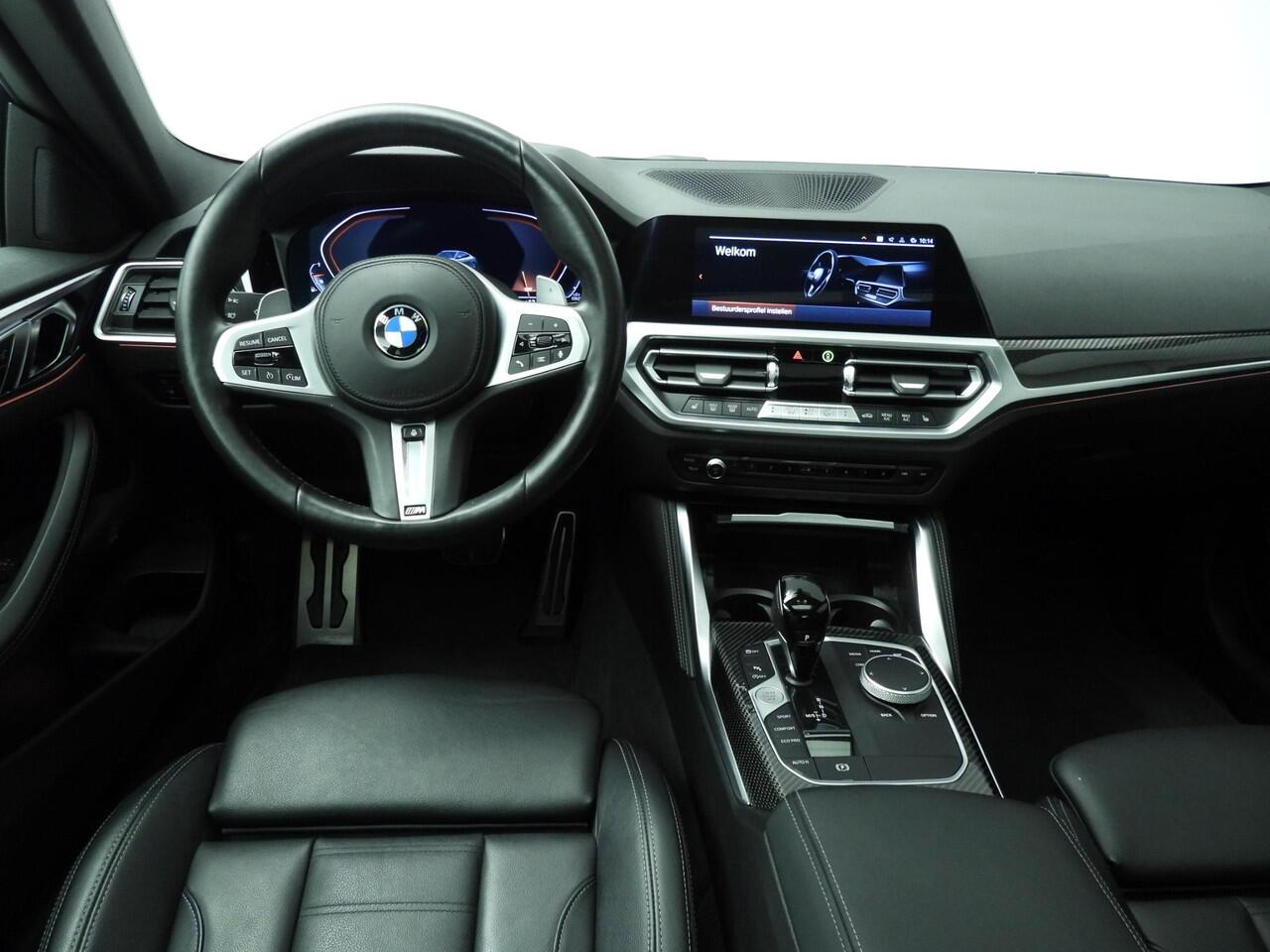 BMW 4-SERIE Coupe 420i | M-Sportpakket | Laserlicht | Leder | Navigatie | Schuifdak | Sportstoelen | DAB | Hifi speakers | Alu 19 inch