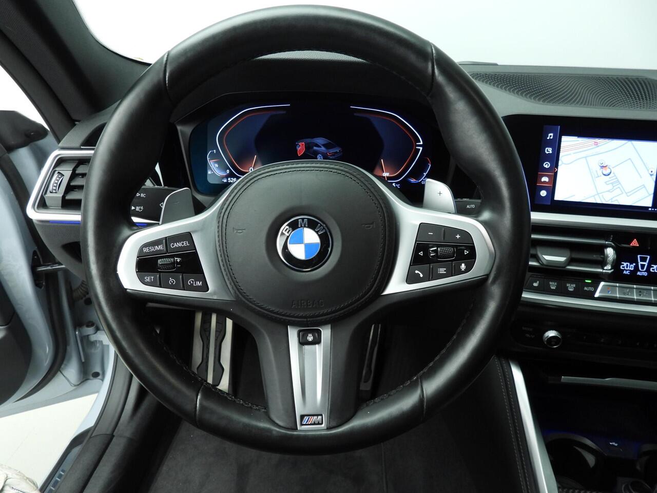 BMW 4-SERIE Coupe 420i | M-Sportpakket | Laserlicht | Leder | Navigatie | Schuifdak | Sportstoelen | DAB | Hifi speakers | Alu 19 inch