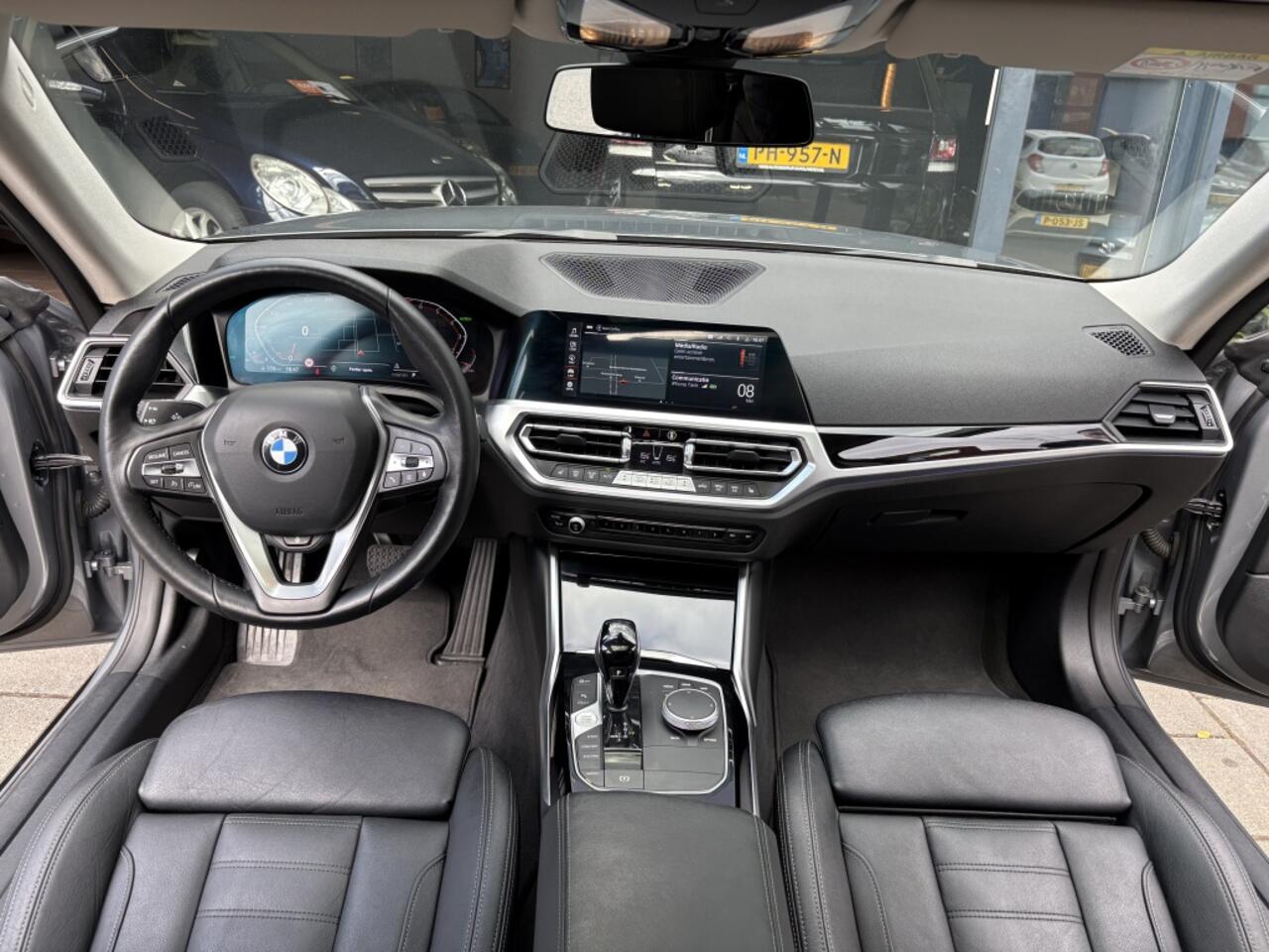 BMW 4-SERIE Gran Coupé 420i PANO - CARPLAY