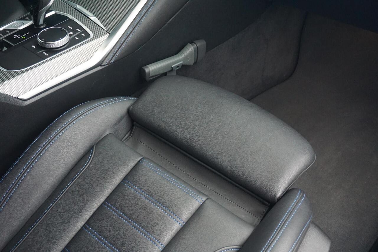 BMW 4-SERIE Gran Coupé 420i High Executive M Sportpakket Plus 19'' / Laserlight / Active Cruise Control / Trekhaak