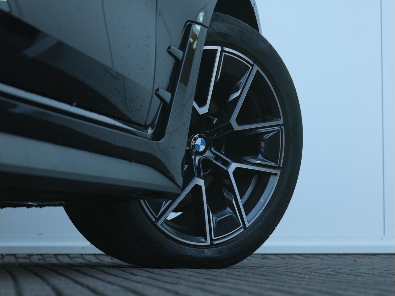 BMW 4-SERIE Gran Coupé 420i Business Edition Plus M Sport/ HiFi/ Cruise Control/ Stoelverwarming/ Achteruitrijcamera