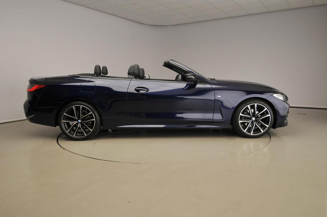 BMW 4-SERIE Cabrio 420i | M-Sportpakket | LED | Leder | HUD | Sportstoelen | Air collar | Keyless go | Windscherm | DAB | Hifi speakers | Alu 19 inch