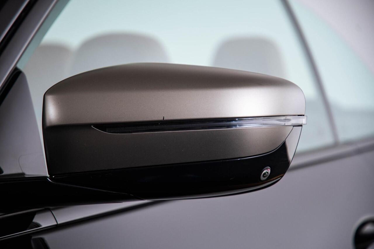 BMW 4-SERIE Cabrio M440i High Executive Parking/Driving Assistant - Active Guard Plus - Head up - Ambiance verlichting - Comfort Access - Air collar - Windscherm - Automatisch dimmende binnen/buitenspiegel -