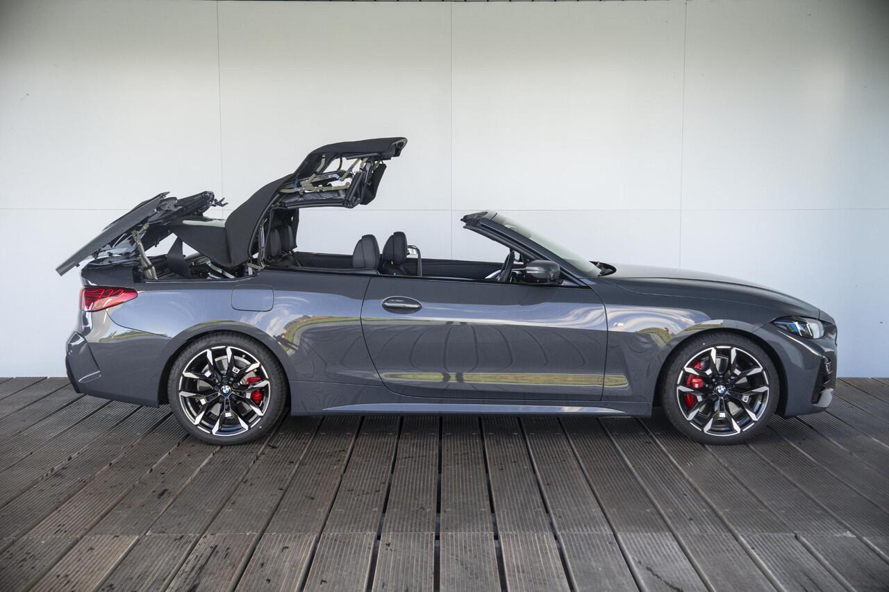 BMW 4-SERIE Cabrio 420i M Sportpakket Pro | Stuurwielrand verwarmd | 19 Inch BiColor | Elektrisch verwarmde voorstoelen | Driving Assistant Professional