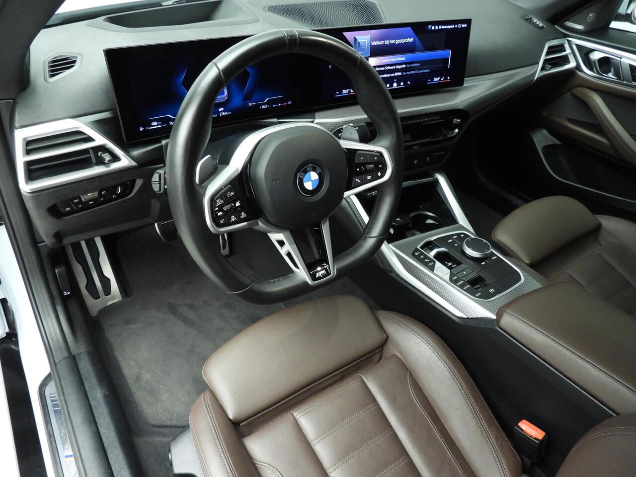 BMW 4-SERIE Gran Coupe 430i xDrive | M-Sportpakket | LED | Leder | HUD | Active cruise | DAB | Harman-kardon sound | Alu 18 inch