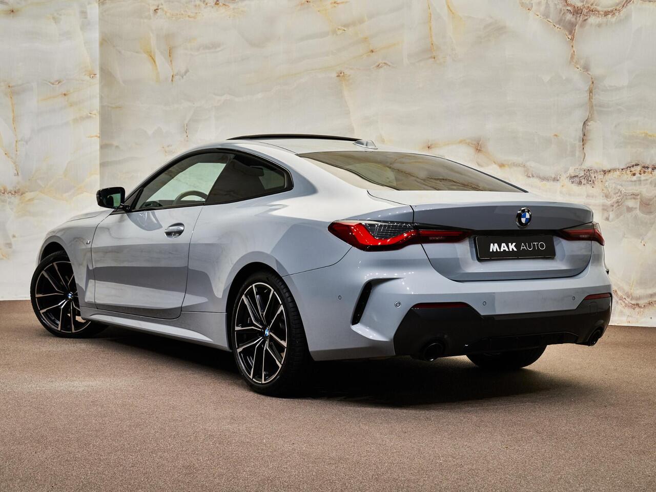 BMW 4-SERIE Coupé 420i M Sport, M Stoelen, schuifdak, H/K, Laser-LED, ACC, 19'', privacy