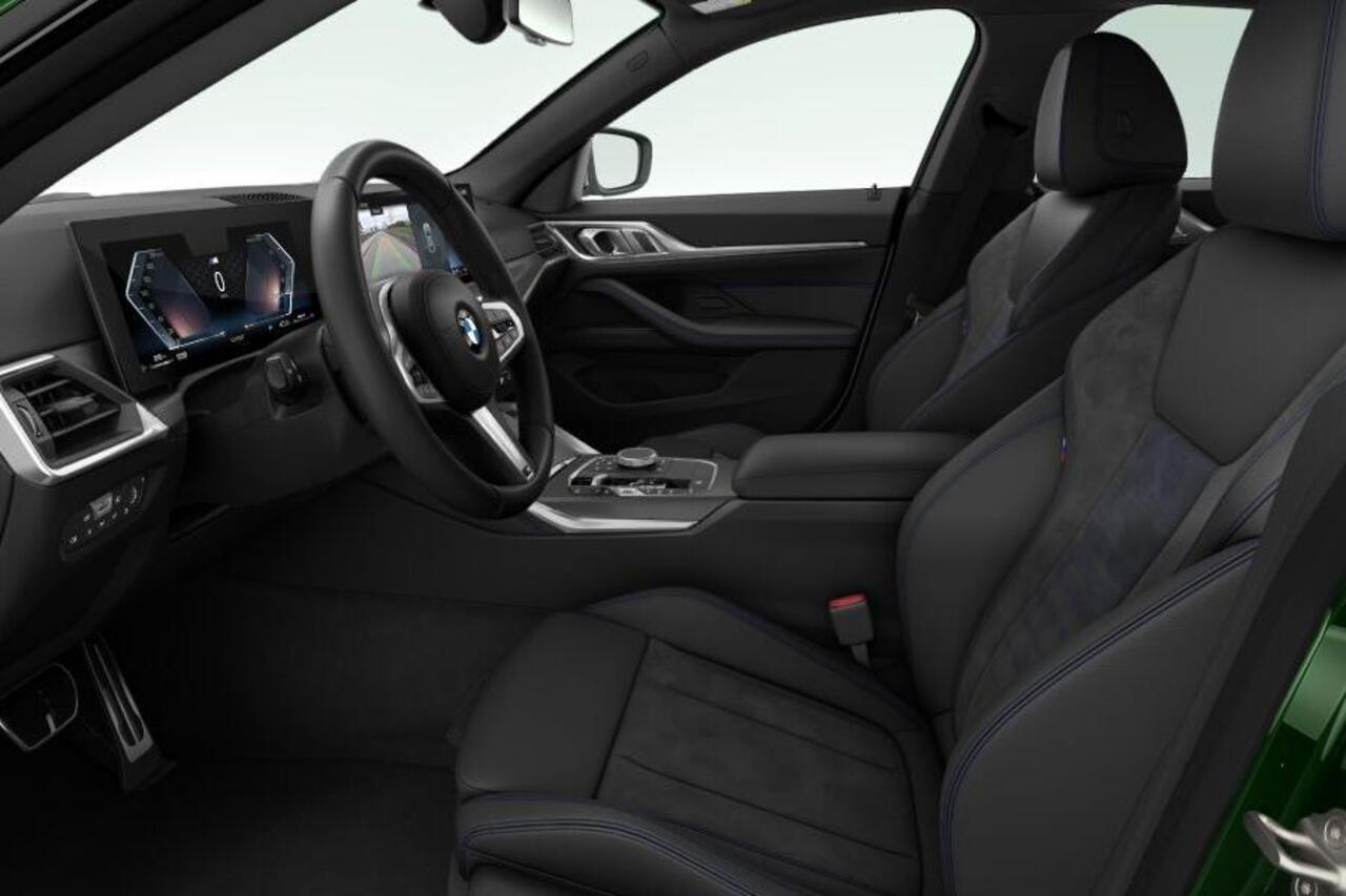 BMW 4-SERIE Gran Coupé 420i M Sportpakket Aut. - Nieuw binnen