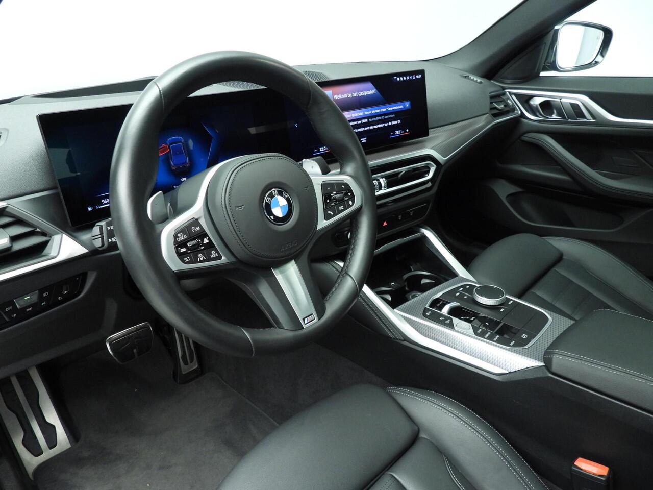 BMW 4-SERIE Gran Coupe 420i | M-Sportpakket | LED | Leder | HUD | Active cruise | Stoelverwarming | Keyles go | DAB | Hifi speakers | Alu 18 inch