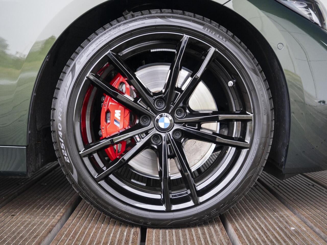 BMW 4-SERIE Cabrio 430i | High Executive | M Sportpakket Pro | Harman Kardon | Stuurwielrand verwarmd | Comfort Access | Stoelverwarming | Air Collar