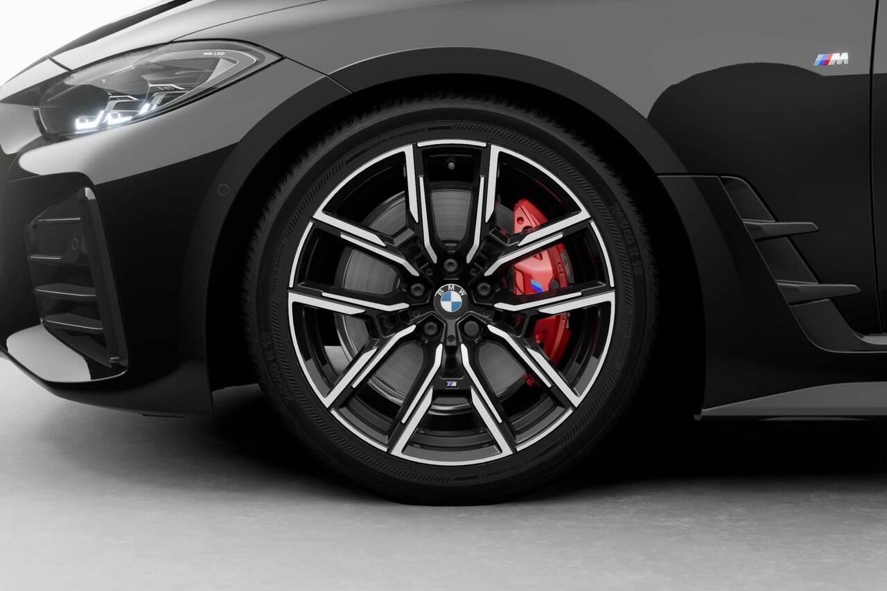 BMW 4-SERIE Gran Coupé 430i Business Edition Plus | M Sportpakket Pro | Elektrisch bediend glazen schuif-/kanteldak