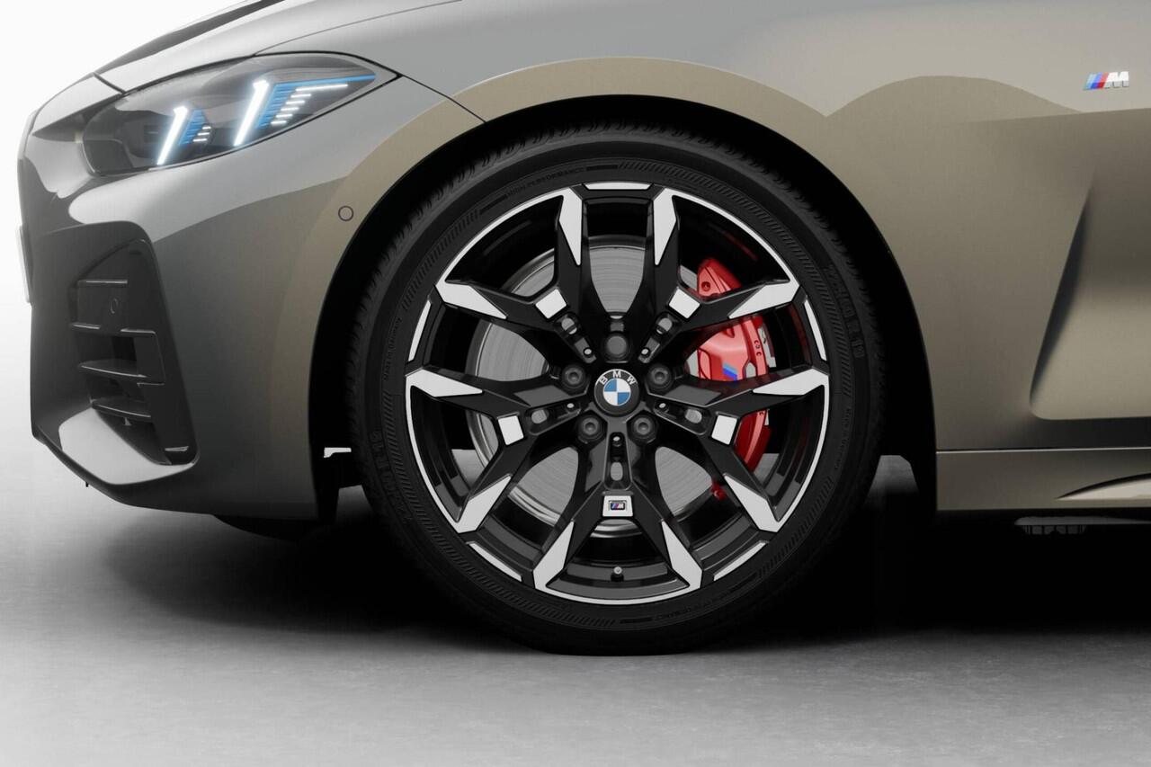 BMW 4-SERIE Coupé 420i | M Sport Pro | Elektrisch bediend Schuif-/kanteldak | Extra getint glas