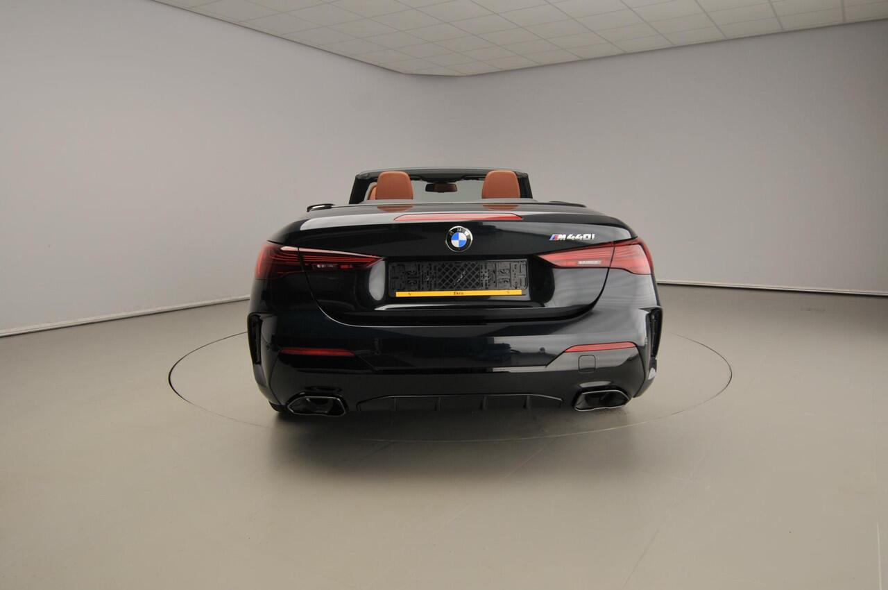 BMW 4-SERIE M440i xDrive Cabrio | M Sportpakket Pro | Innovation Pack | Comfort Pack