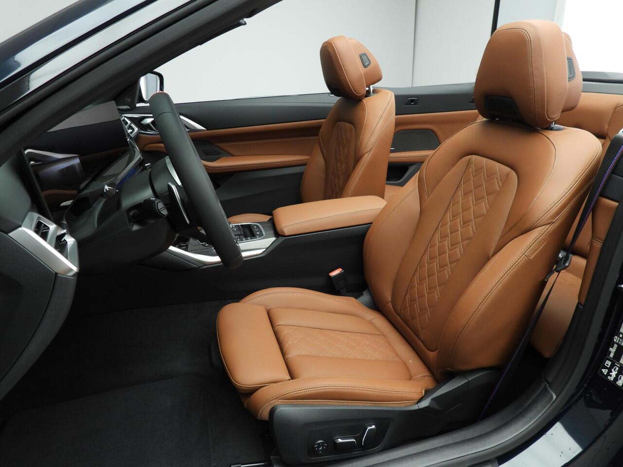 BMW 4-SERIE M440i xDrive Cabrio | M Sportpakket Pro | Innovation Pack | Comfort Pack