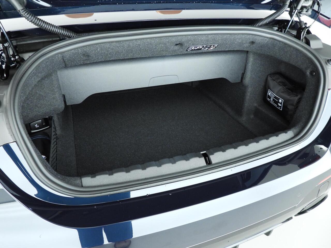 BMW 4-SERIE M440i xDrive Cabrio | M Sportpakket Pro | Innovation Pack | Comfort Pack