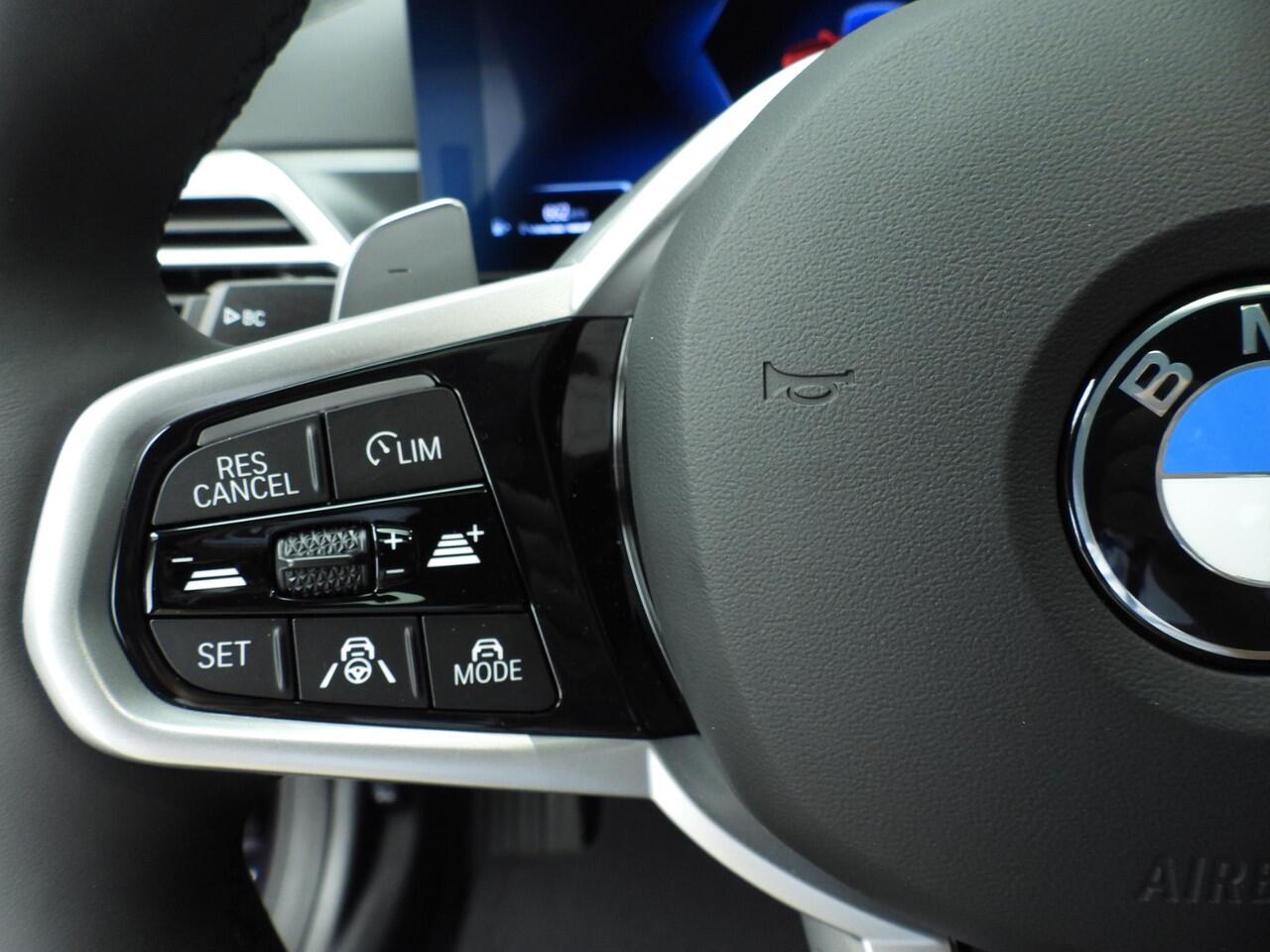 BMW 4-SERIE 430i xDrive Coupé | M Sportpakket Pro | Innovation Pack | Comfort Pack