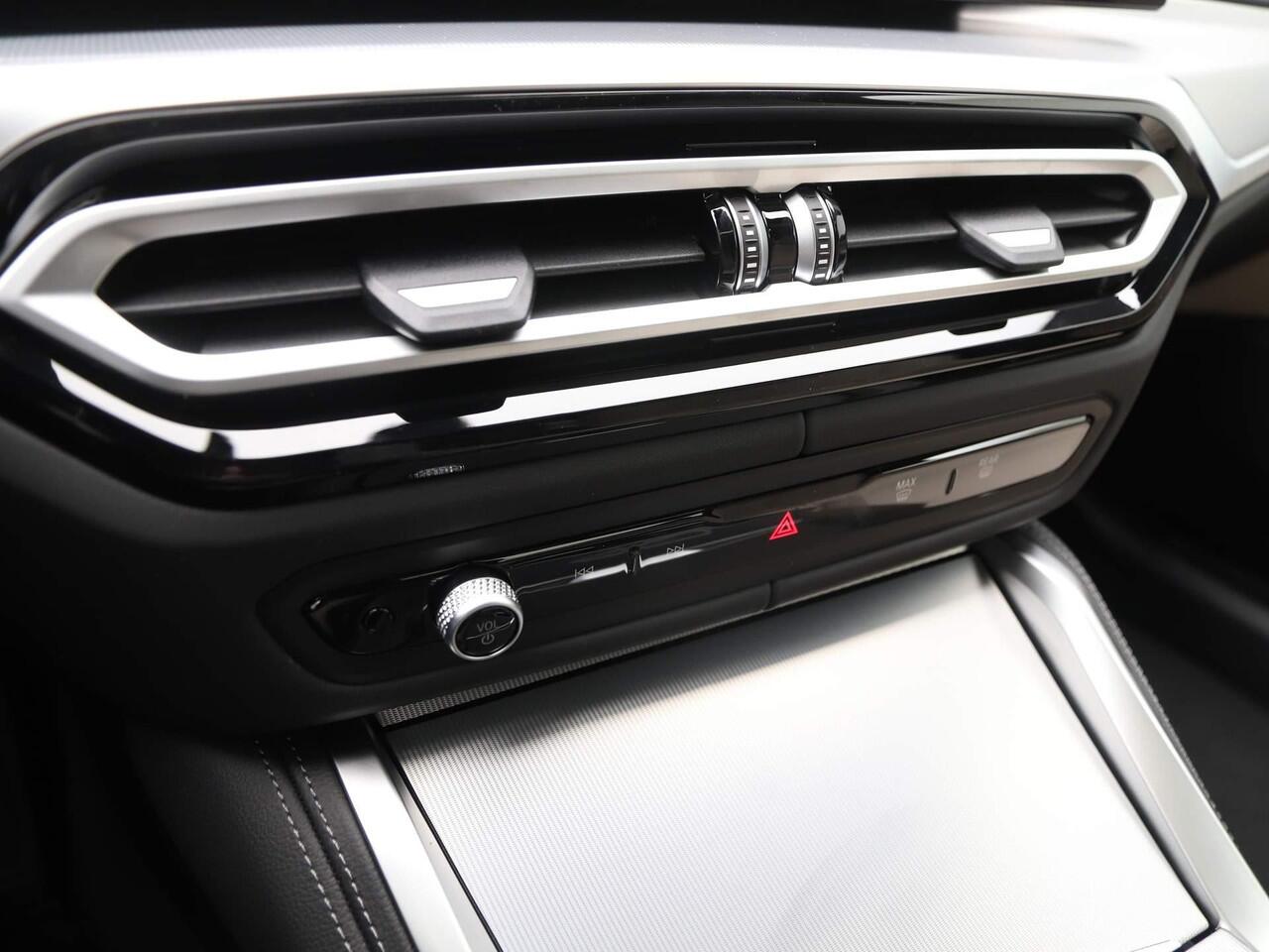 BMW 4-SERIE Gran Coupé M440i xDrive 20'' / Schuif-/kanteldak / Harman Kardon / Laserlight | Ekris Selection