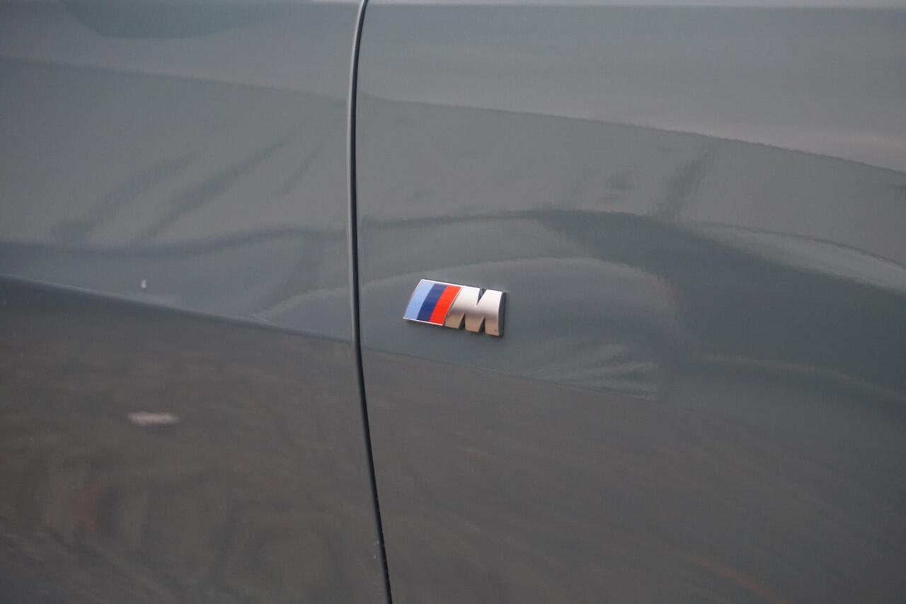 BMW 4-SERIE Gran Coupe 420i | M Sportpakket Pro | Glazen schuif-/kanteldak | Stuur- en stoelverwarming | Active Cruise Control | Head-Up Display | HiFi System | 19" M Y-Spaak