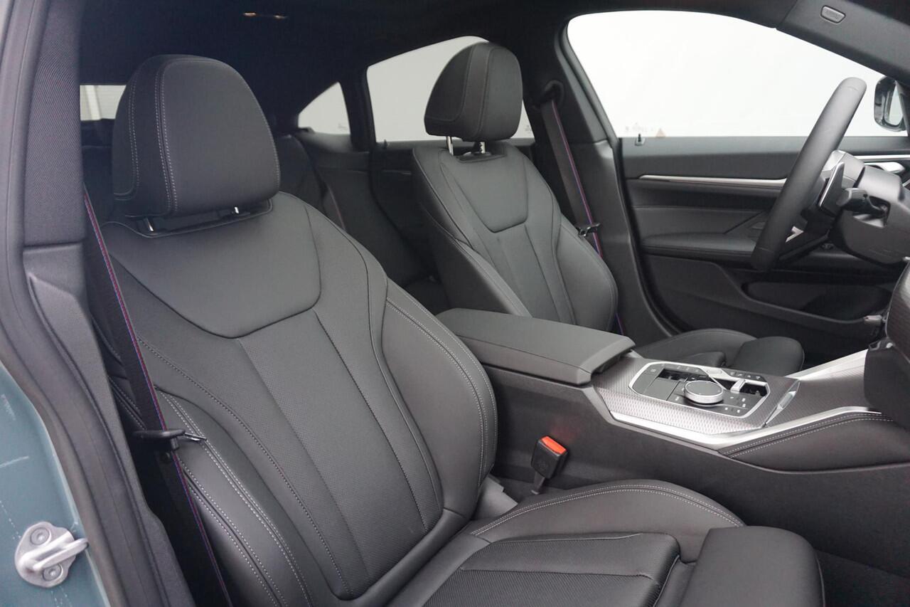 BMW 4-SERIE Gran Coupe 420i | M Sportpakket Pro | Glazen schuif-/kanteldak | Stuur- en stoelverwarming | Active Cruise Control | Head-Up Display | HiFi System | 19" M Y-Spaak