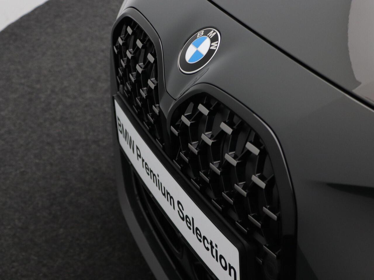 BMW 4-SERIE Cabrio 420i M Sportpakket Pro | Harman Kardon | Widescreen Display | 19"