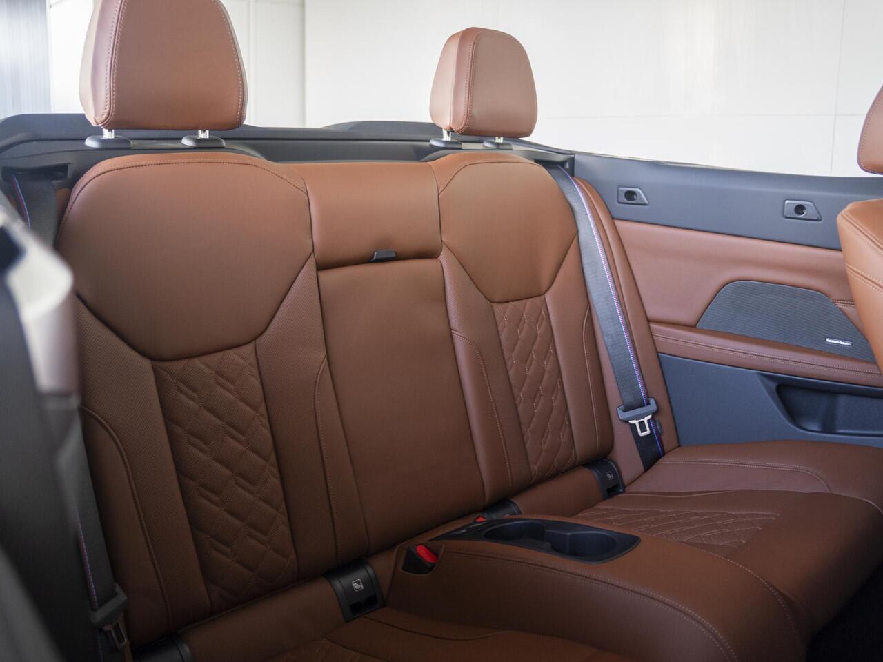 BMW 4-SERIE Cabrio M440i xDrive | M Sport Package Pro | Innovation Package | Comfort Pack | Ekris Selection