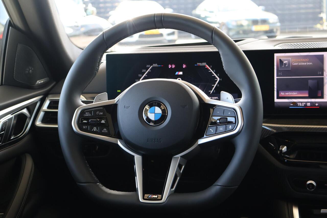 BMW 4-SERIE Gran Coupé 420i M Sportpakket Pro | Comfort Pack | Innovation Pack | Schuif-/kanteldak | Showroom Selection