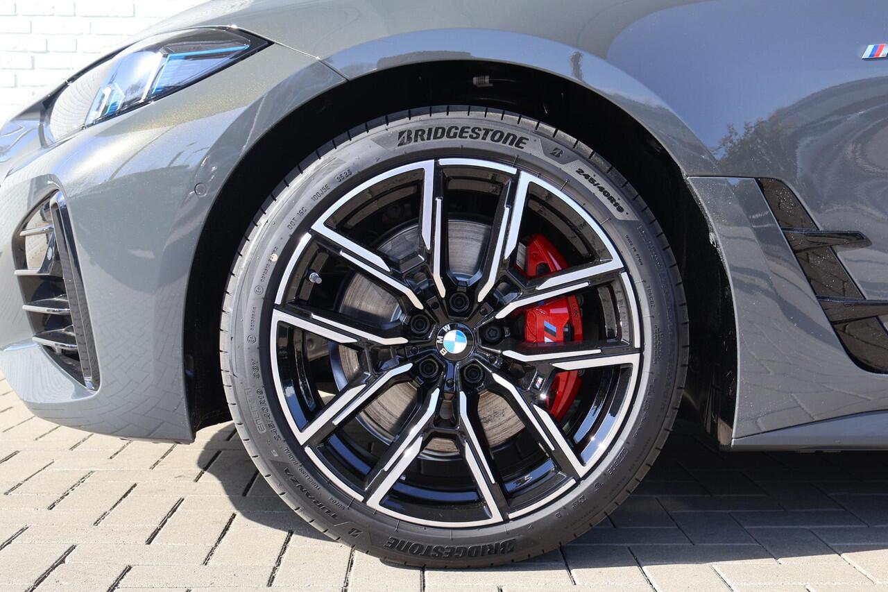 BMW 4-SERIE Gran Coupé 420i M Sportpakket Pro | Comfort Pack | Innovation Pack | Schuif-/kanteldak | Showroom Selection