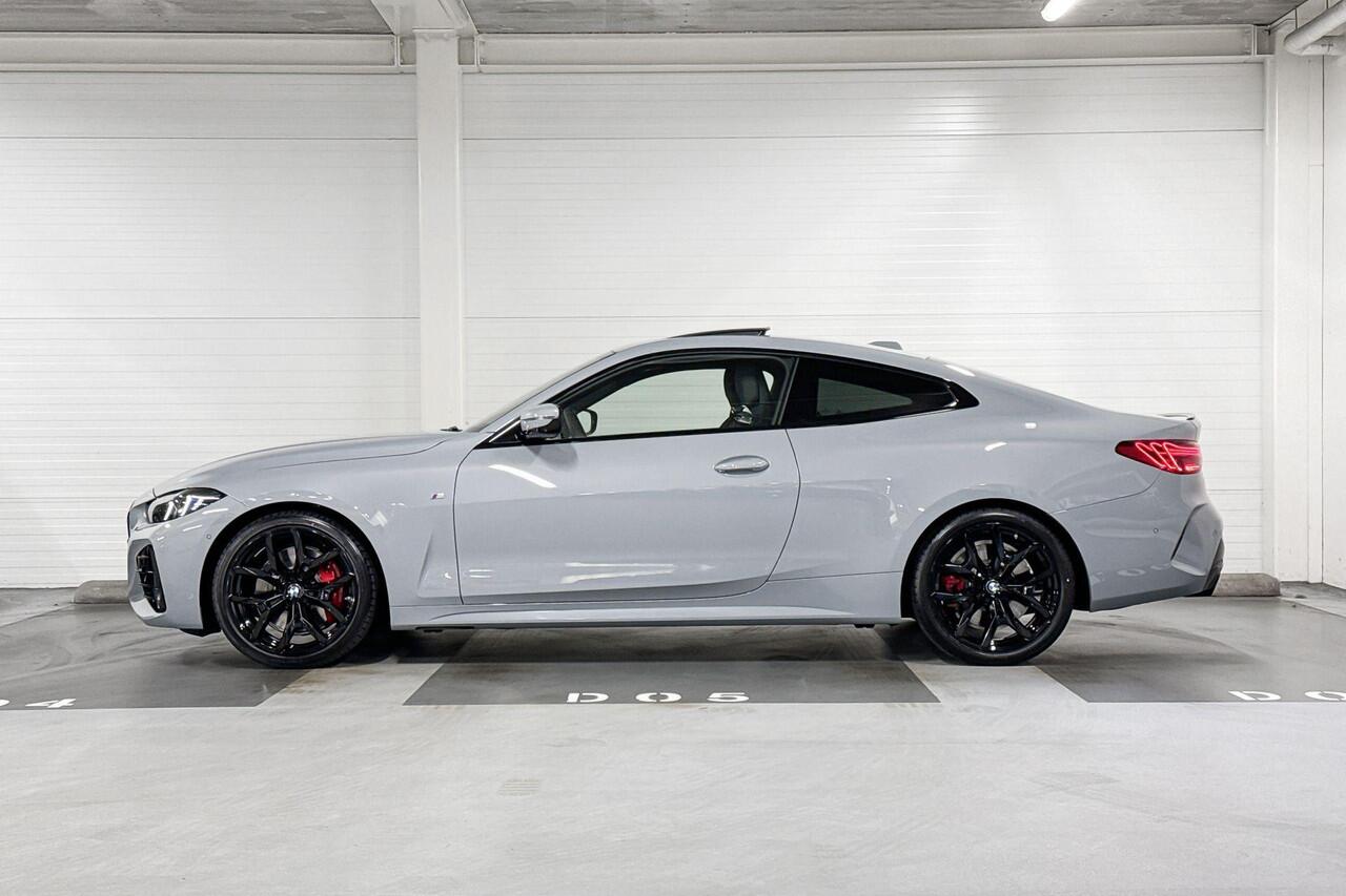 BMW 4-SERIE Coupé 420i | M-Sport Pro | Innovation Pack | Comfort Pack | Driving Assistant | Harman/Kardon | Schuif-/kanteldak | Comfort Access