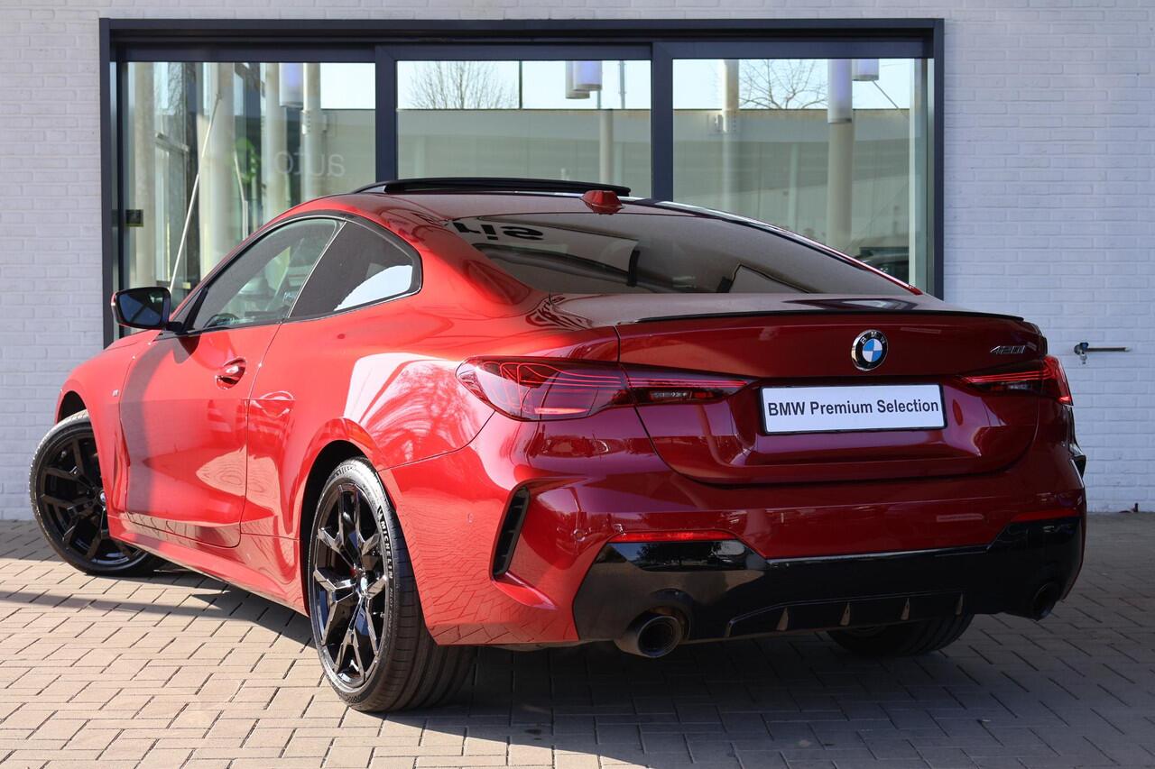 BMW 4-SERIE Coupé 420i | M Sport Pro | Glazen Schuif-/kanteldak | 19" M Dubbelspaak | Leder | Stoelverwarming | Camera | HiFi Systeem | Adaptive LED koplampen en Laser achterlichten | PS