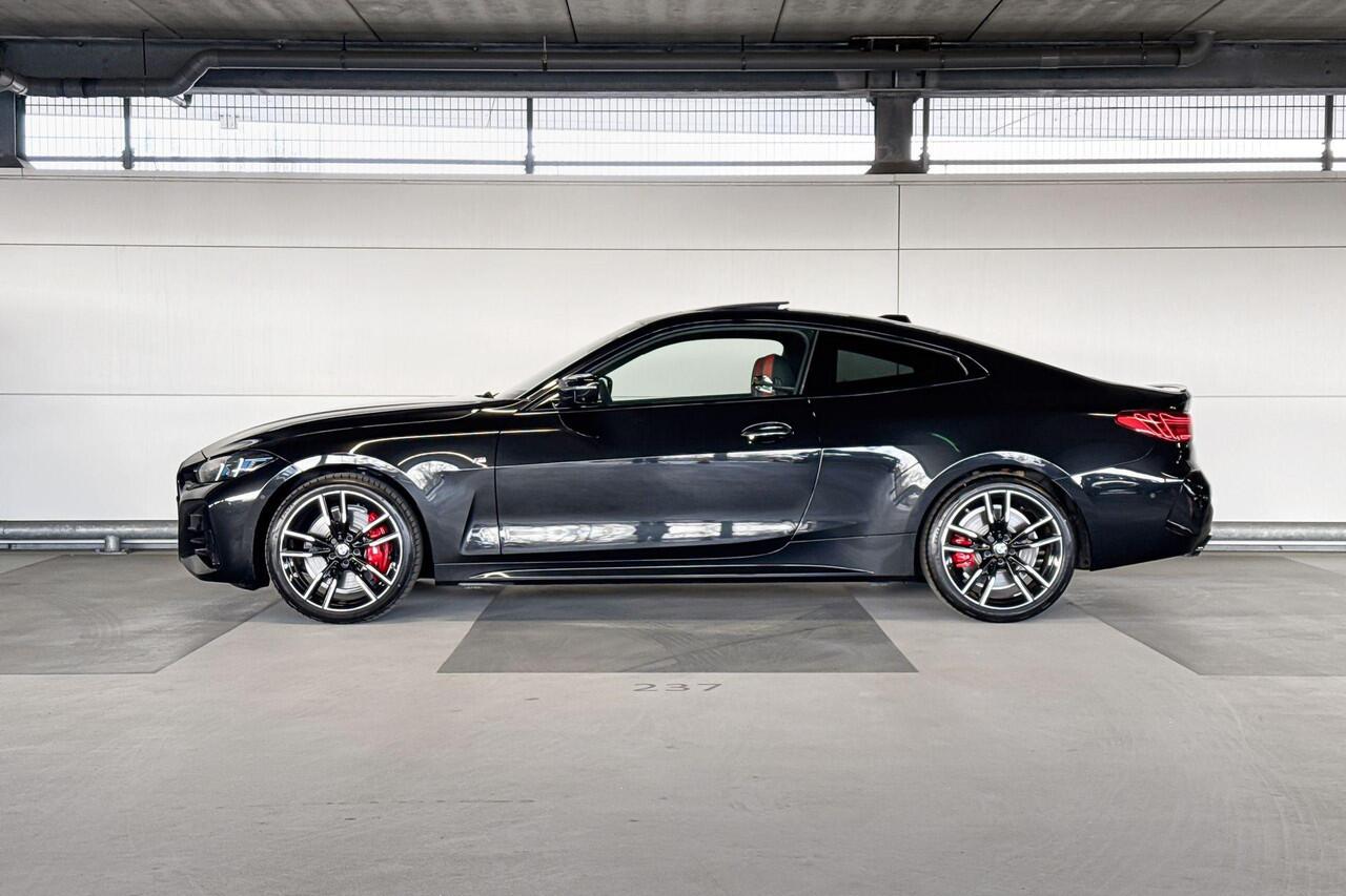 BMW 4-SERIE Coupé M440i xDrive