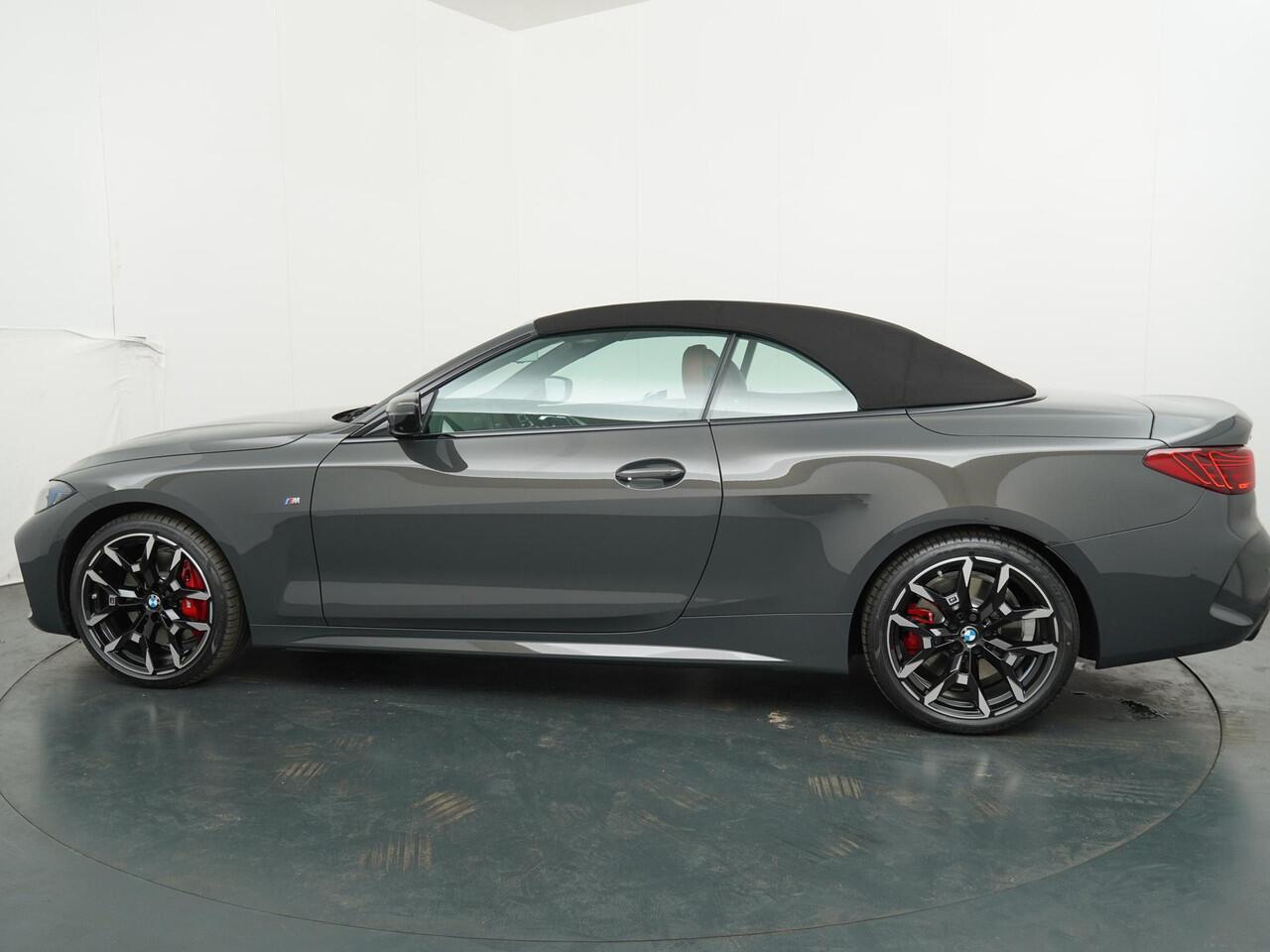 BMW 4-SERIE Cabrio 430i xDrive | M Sportpakket Pro | Innovation Pack | Comfort Pack