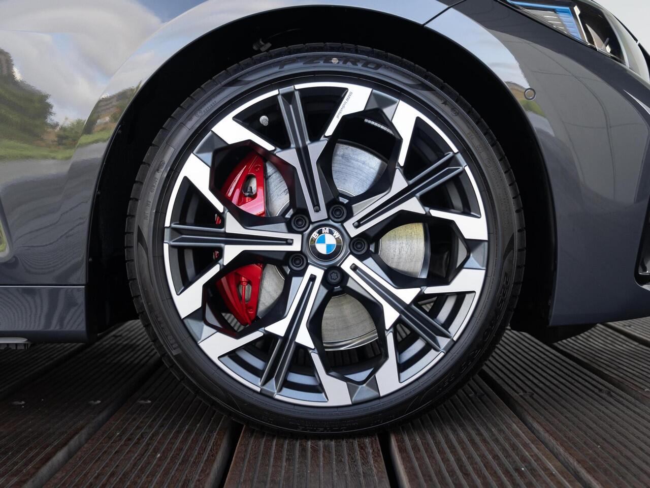 BMW 4-SERIE 430i xDrive Cabrio | M Sportpakket Pro | Innovation Pack | Comfort Pack