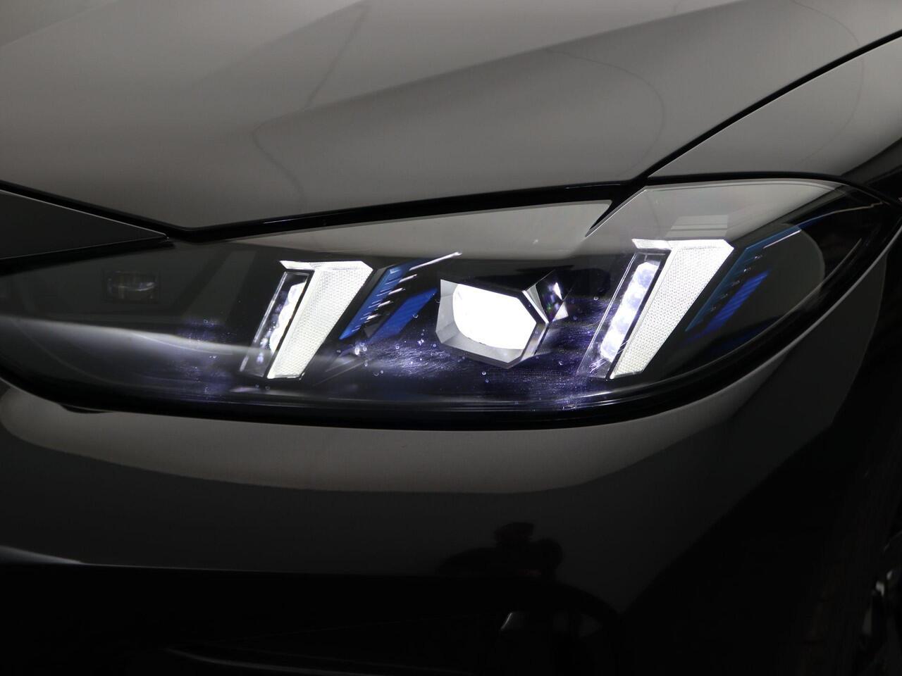 BMW 4-SERIE 430i xDrive Coupé | M Sportpakket Pro | Innovation Pack | Comfort Pack | Showroom Selection