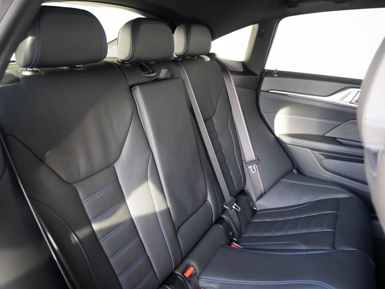 BMW 4-SERIE 420i Gran Coupé | M Sportpakket Pro | Showroom Selection