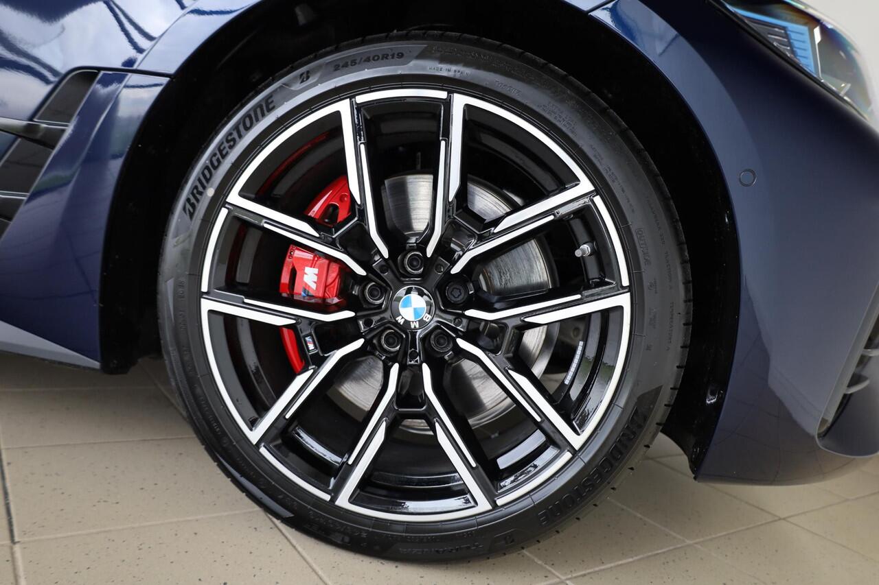 BMW 4-SERIE Gran Coupé 420i M Sport Pro | Comfort Pack | Schuif-/kanteldak | Showroom Selection
