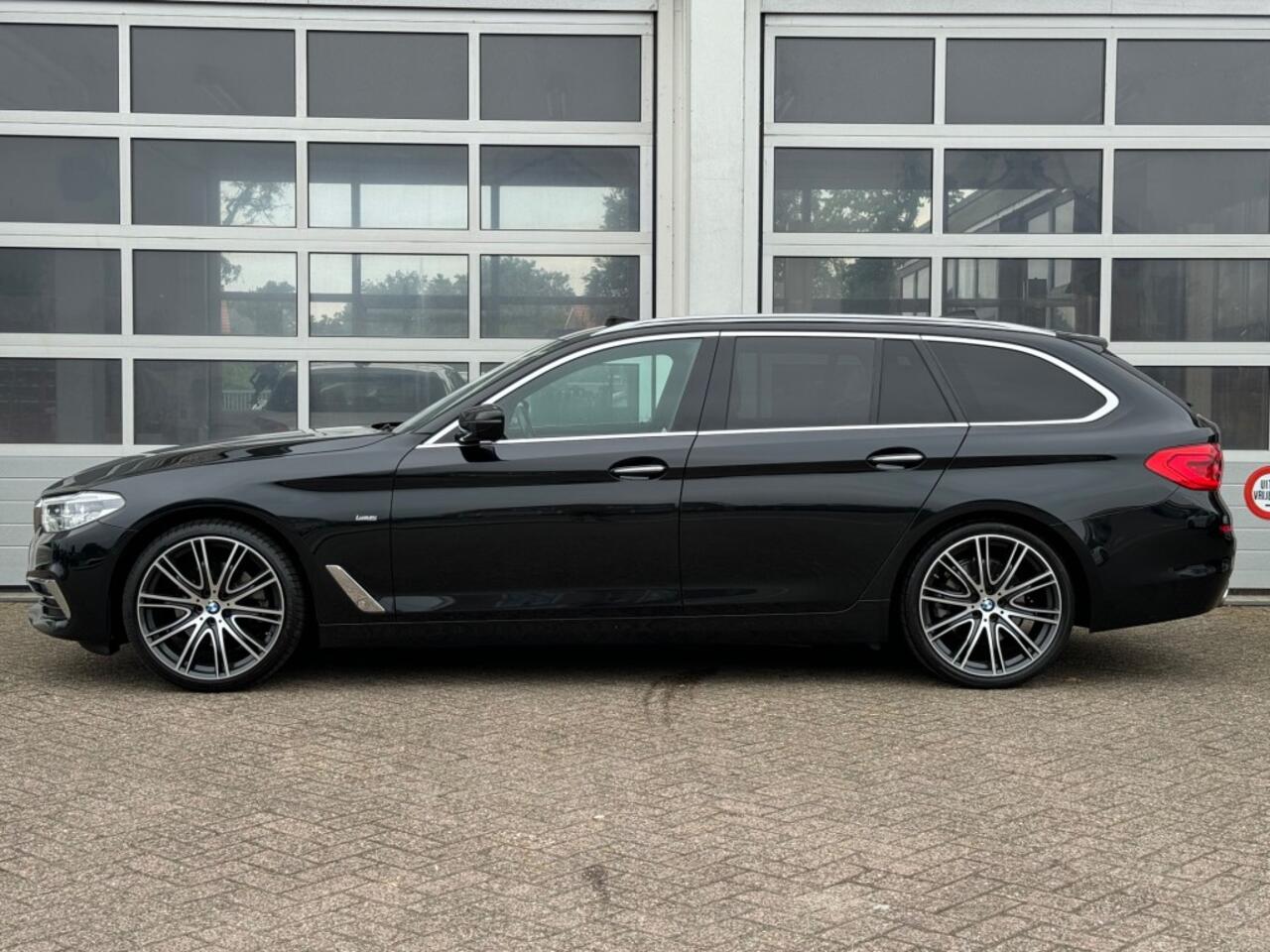 BMW 5-SERIE 520D HIGH EXE Lux.LINE 1 EIG. 1 DEALER ONH. LM20â