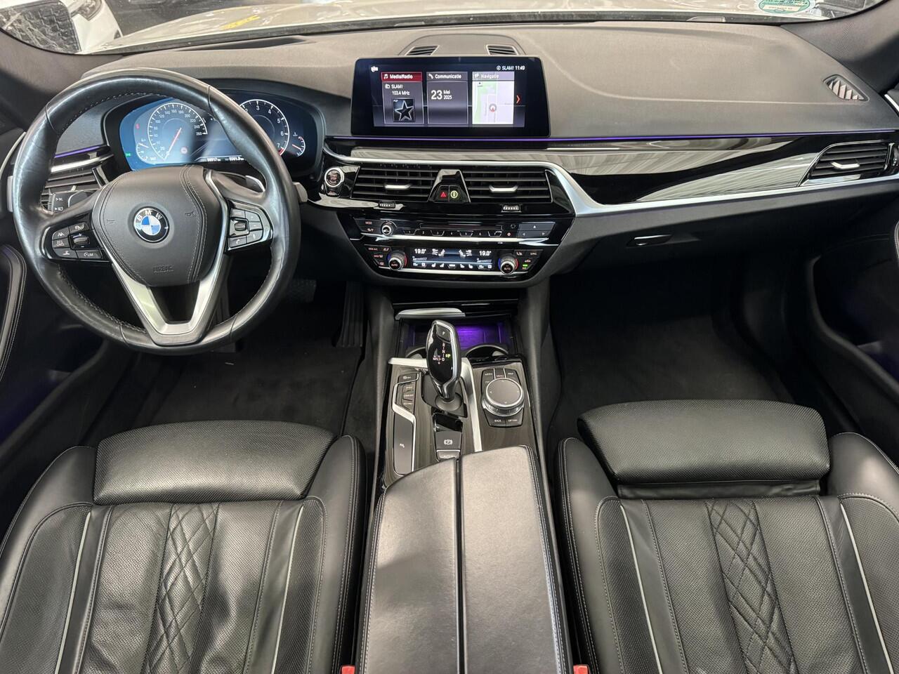 BMW 5-SERIE 540i High Executive | Pano | Stoelverw. + Ventilatie | Nappa Leer | Memory | ACC | Camera | LED ( Vestiging - Nieuwegein )