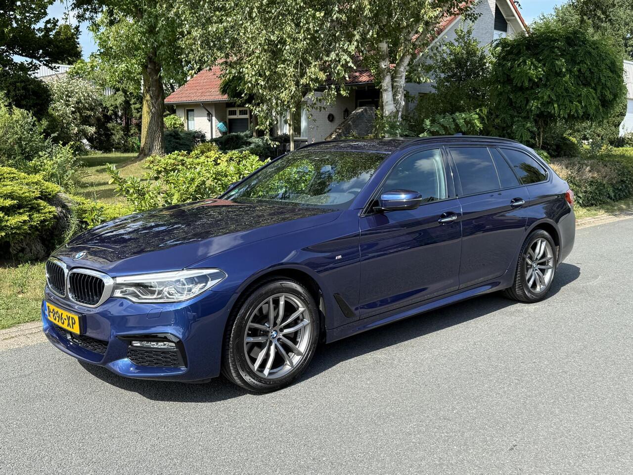 BMW 5-SERIE Touring 520i M-Sport 184PK AutomaatoACCoTrekhaak