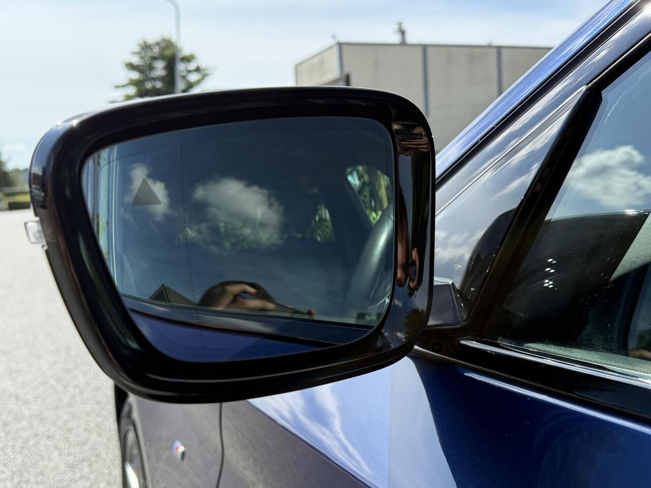 BMW 5-SERIE Touring 520i M-Sport 184PK AutomaatoACCoTrekhaak