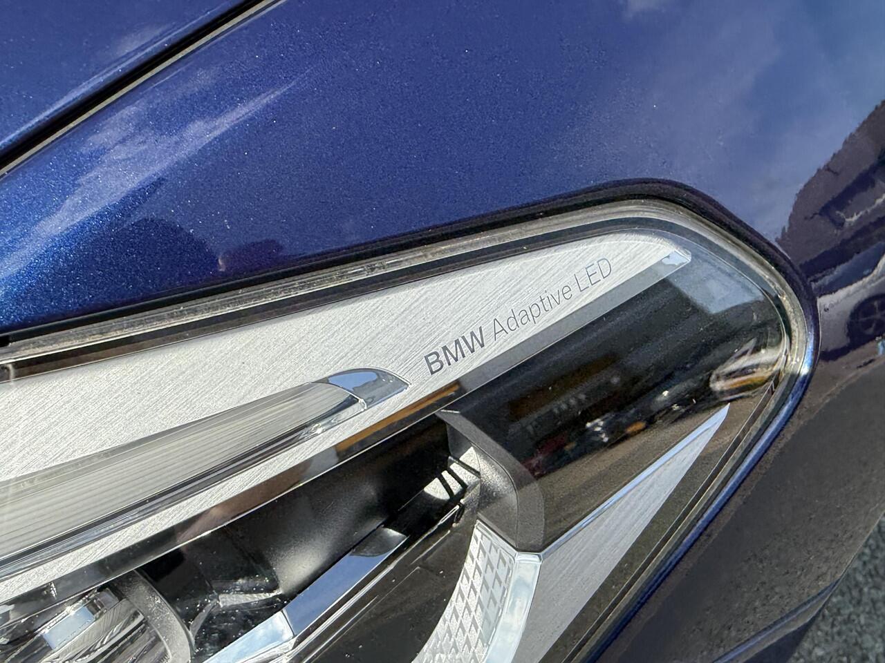 BMW 5-SERIE Touring 520i M-Sport 184PK AutomaatoACCoTrekhaak