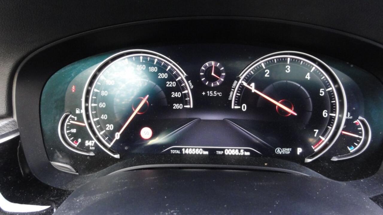 BMW 5-SERIE 540i High Executive. M-Pakket.