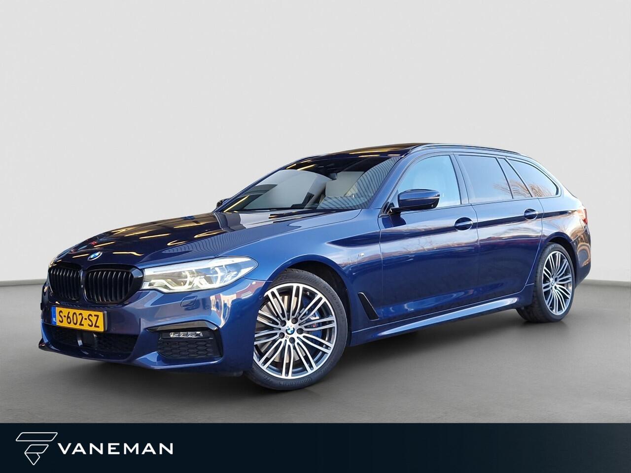 BMW 5-SERIE Touring 540i xDrive High Executive | Massage Stoelen | HUD | Harman/Kardon | Pano | BSD |