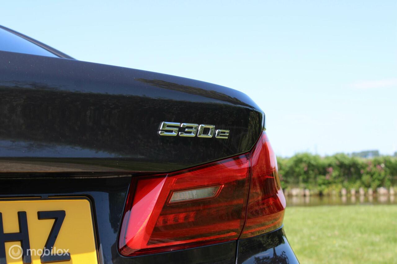BMW 5-SERIE 530e iPerformance High Executive LEDER XENON LED